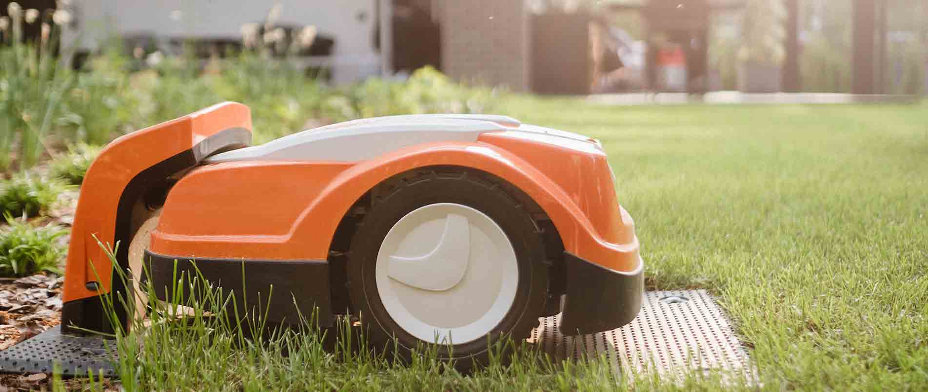 智能、安全、高效，看移远如何助力割草机智能化升级